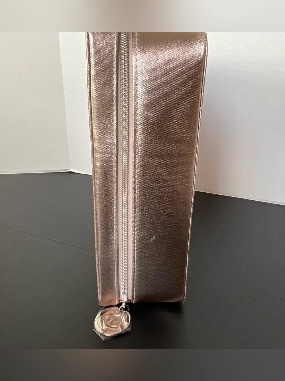 Lancôme Metallic Rose Gold Holiday Cosmetic Train Case NEW